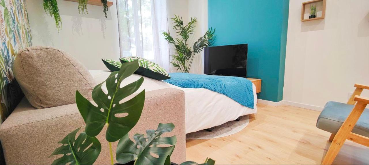 Appartements A Theme 클레르몽페랑 외부 사진