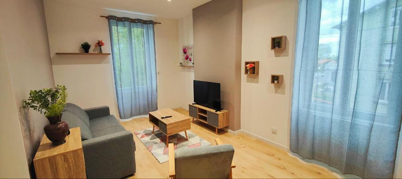 Appartements A Theme 클레르몽페랑 외부 사진
