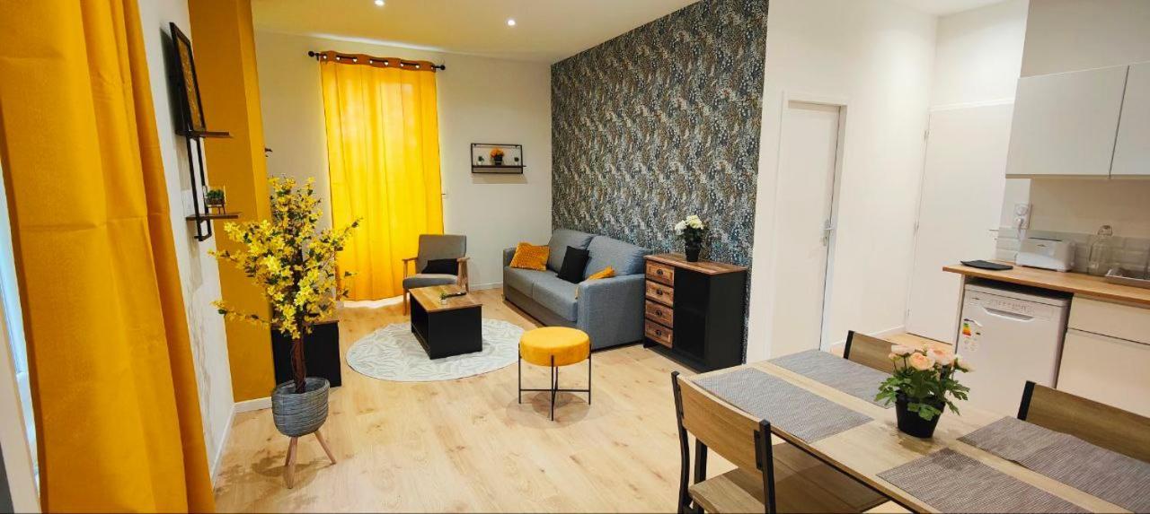 Appartements A Theme 클레르몽페랑 외부 사진