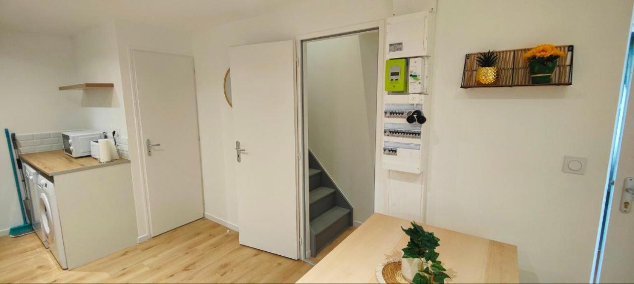 Appartements A Theme 클레르몽페랑 외부 사진