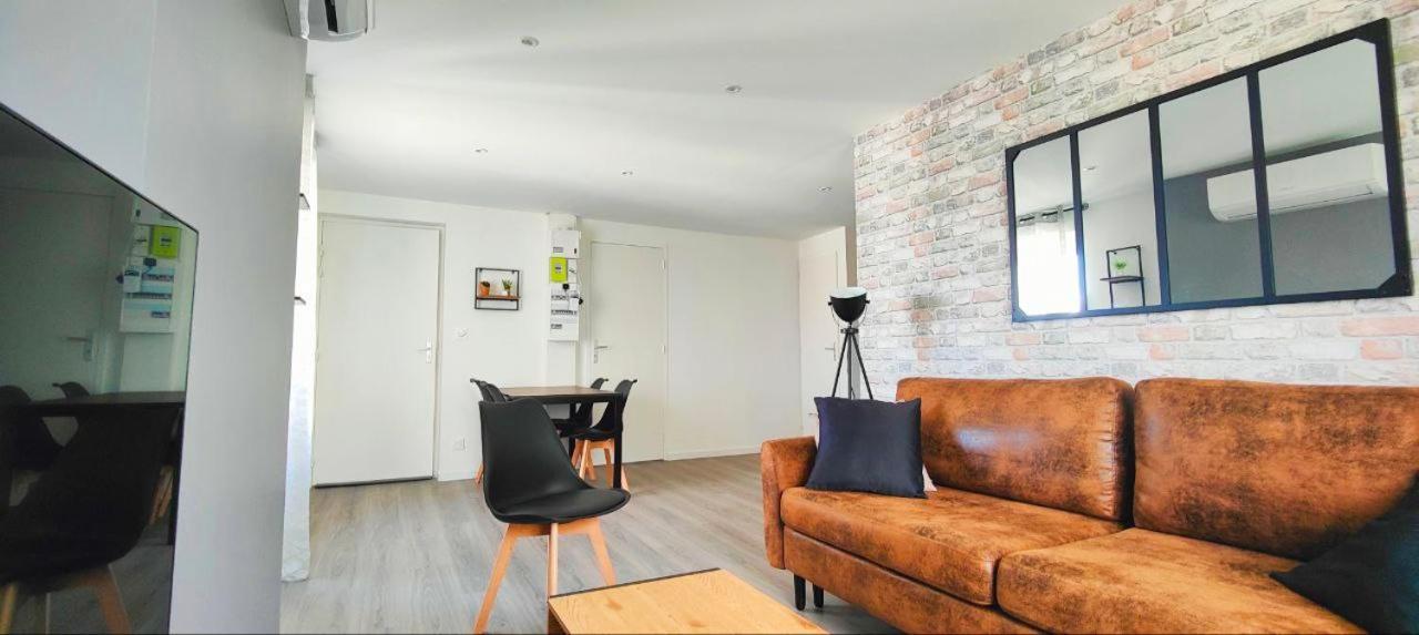 Appartements A Theme 클레르몽페랑 외부 사진