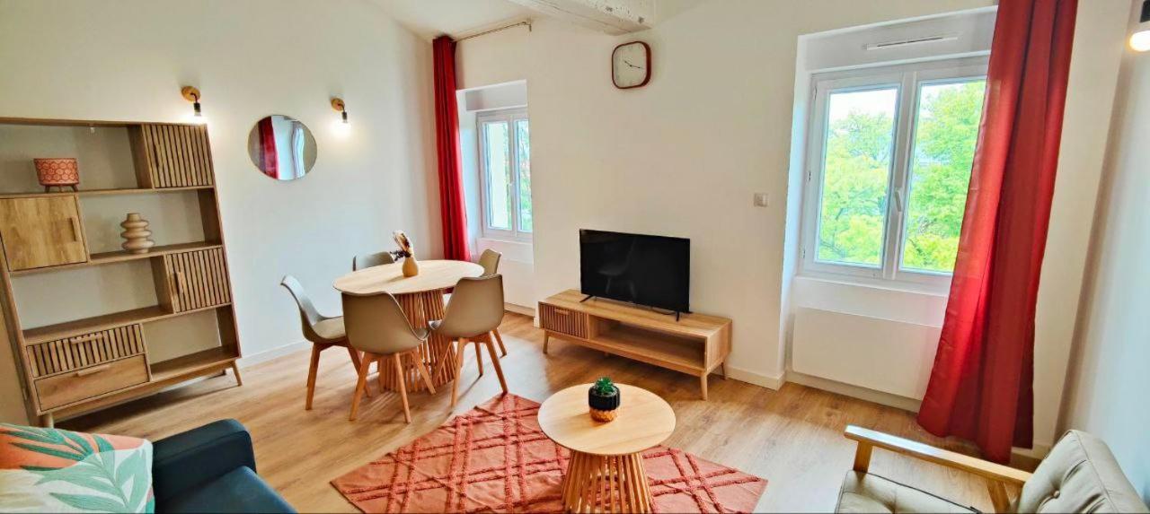 Appartements A Theme 클레르몽페랑 외부 사진